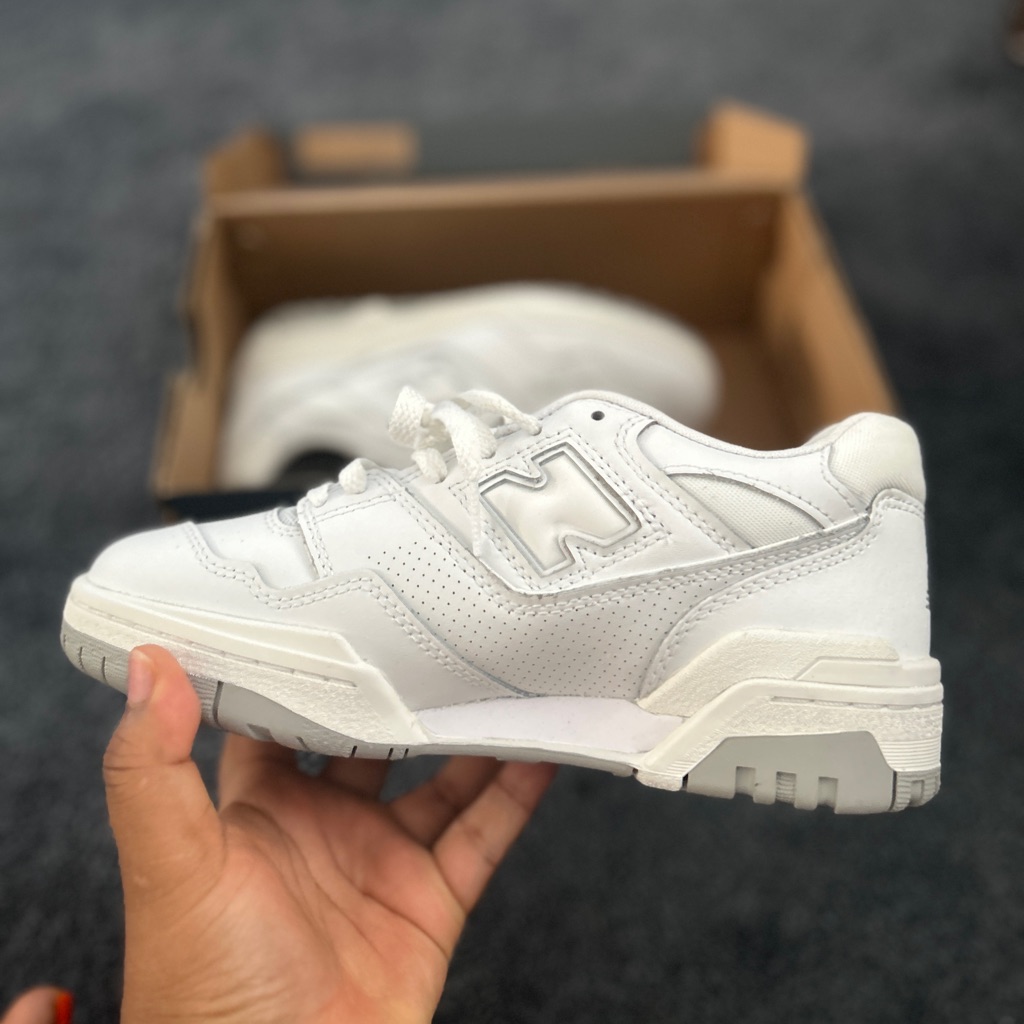 Brand New In Box Ne Balance 550